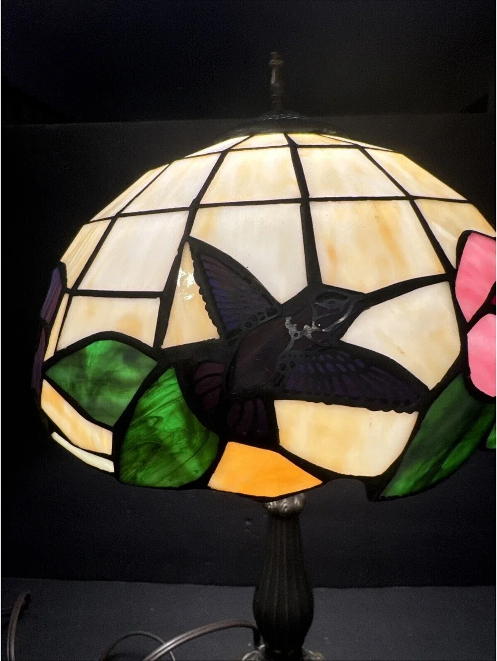 Vintage 19” Tiffany-Style Table Lamp with Hummingbird And Floral Stained Glass